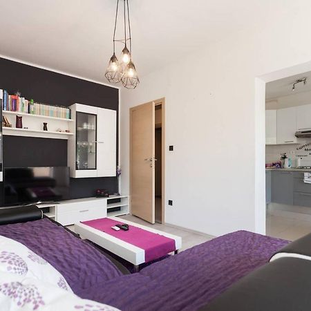 Apartman Mark Apartment Pula Bagian luar foto